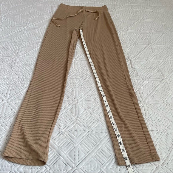 Faherty Legend Rib-Knit Riva Slim Fit Nomad
Lounge Pants Size XS - Picture 7 of 12